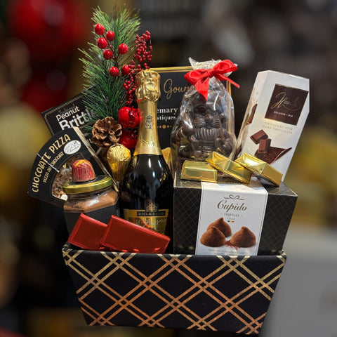 Christmas Black and Gold Diamond basket